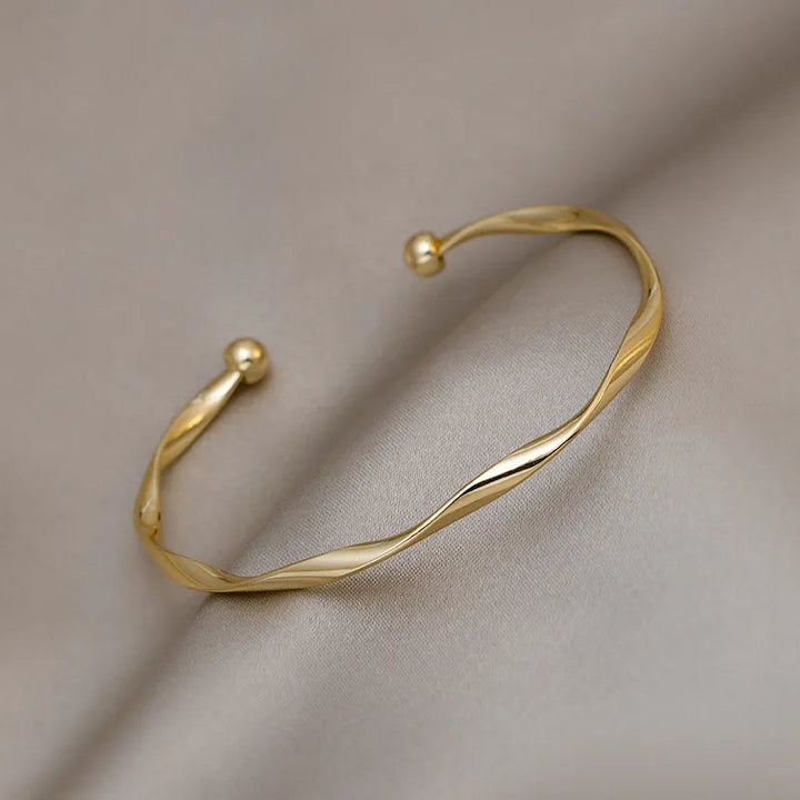 Elegancka bransoletka typu bangle